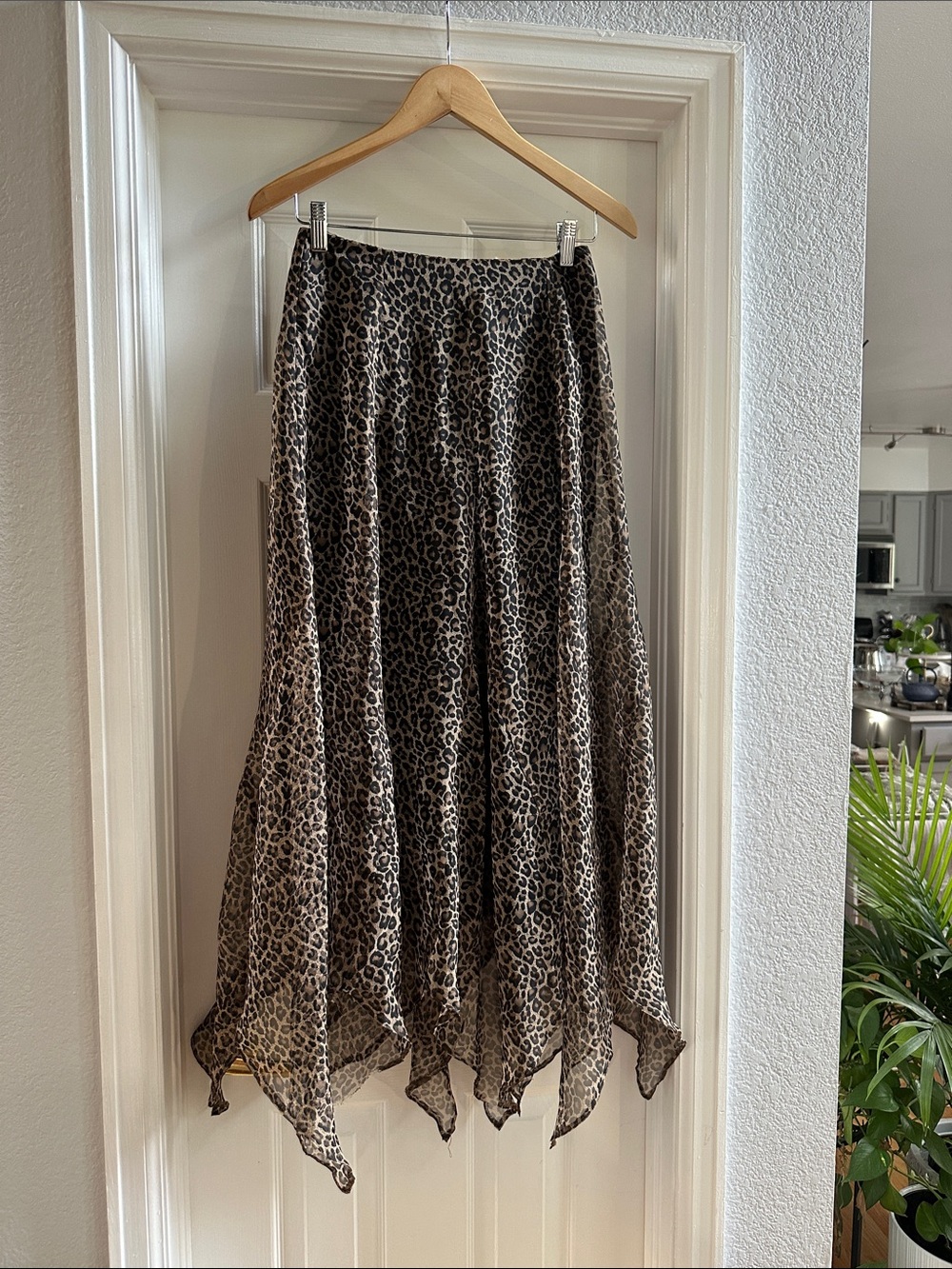 VENUS Leopard Print Asymmetrical Handkerchief Hem MaxiSkirt - Brown/Black